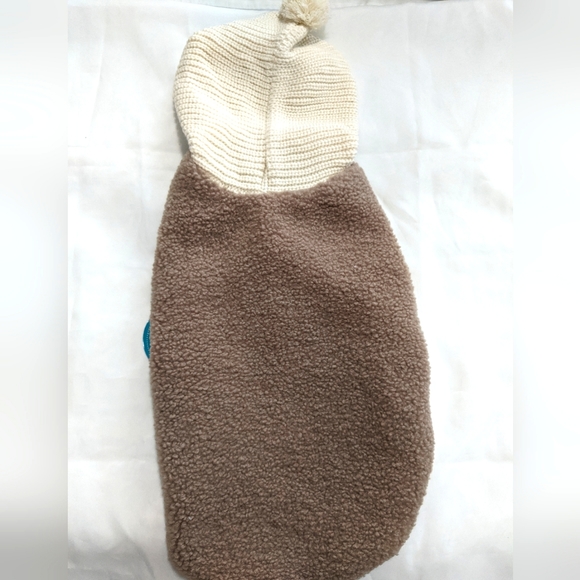 PETCIRCLE Dog Fuzzy Jacket With Crochet Hoodie - Picture 4 of 9